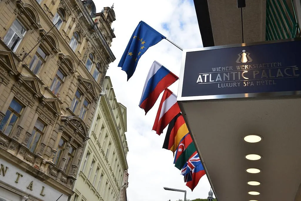 Ea Hotel Atlantic Palace كارلوفي فاري